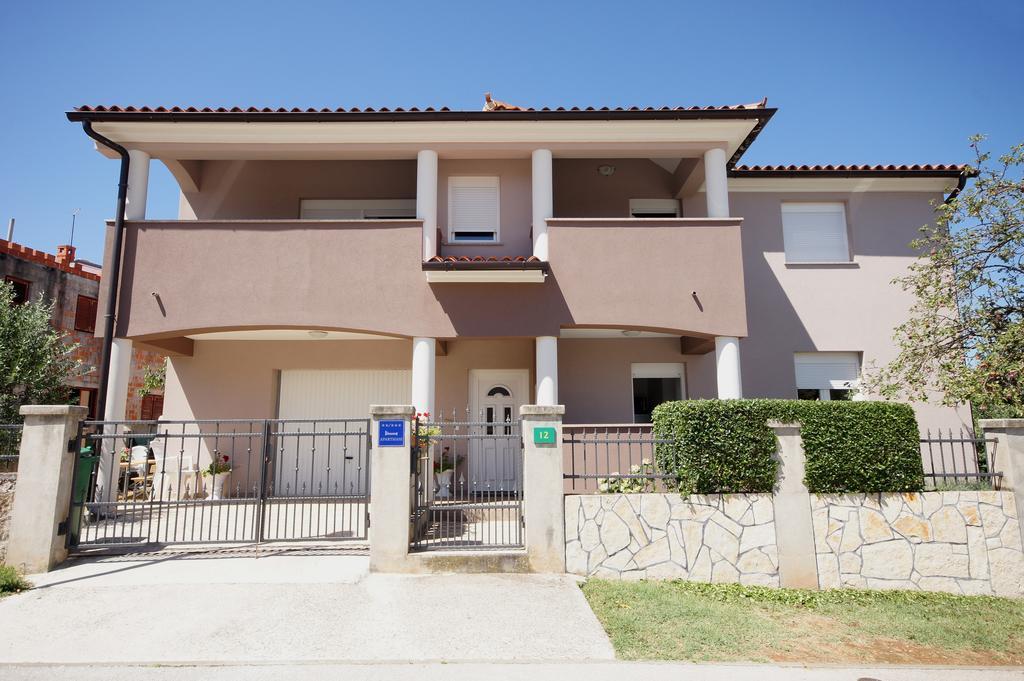 Ema Apartment Pula