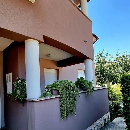 Apartments Ema Pula Exterior photo